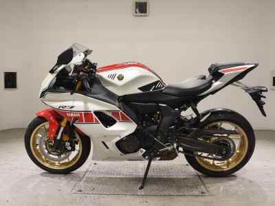 Yamaha YZF-R7 2022