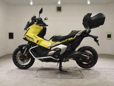 Honda X-Adv 750 2025