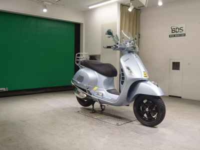 Vespa GTS 300 Super 2021