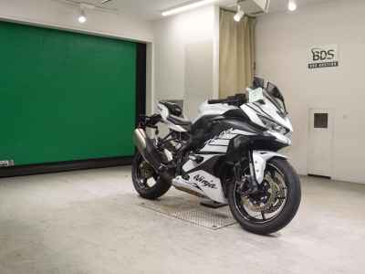 Kawasaki Ninja ZX-4R SE 2024