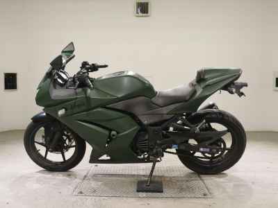 Kawasaki Ninja 250R 2012