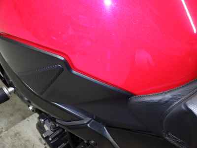 Suzuki GSR750 2011