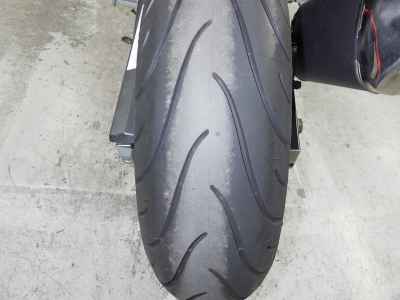 Suzuki GSR750 2011