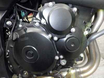 Suzuki GSR750 2011