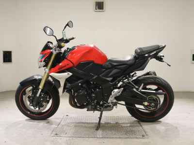 Suzuki GSR750 2011
