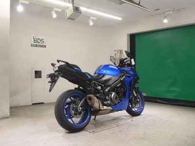 Suzuki GSX-S1000GT 2022