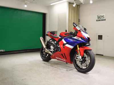 Honda CBR1000RR SP 2025