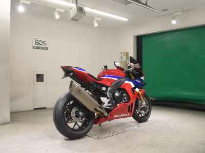 Honda CBR1000RR SP 2025