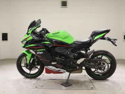 Kawasaki Ninja ZX-25R 2022