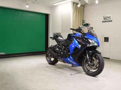 Suzuki GSX-S1000F 2021