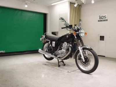 Yamaha SR400 2021