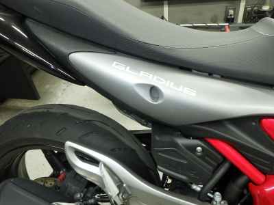 Suzuki Gladius SFV400 2017