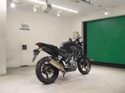 Honda CB250F 2015