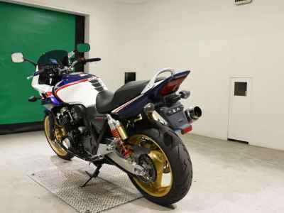Honda CB400 Super Boldor 2007