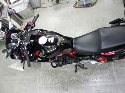 Honda CB400 Super Boldor 2017