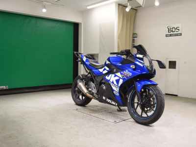 Suzuki GSX250R