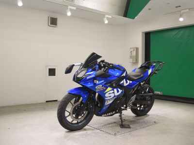 Suzuki GSX250R