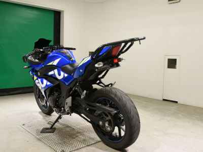 Suzuki GSX250R
