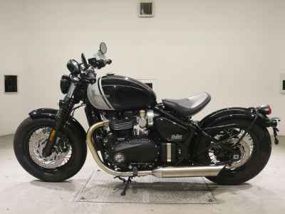 Triumph Bonneville Bobber 2025