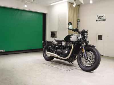 Triumph Bonneville Bobber 2025