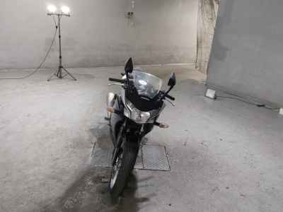 Honda CBR250R 2011