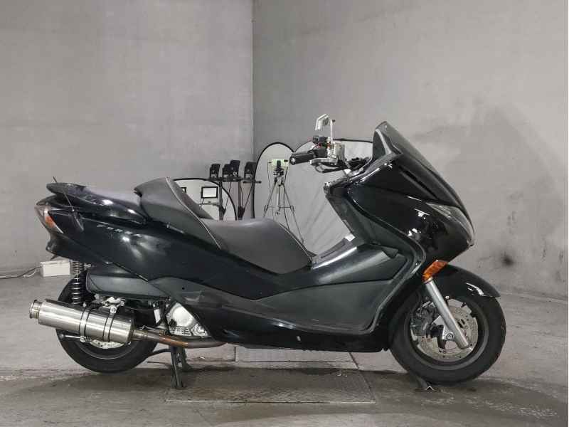 Honda Forza X 2011