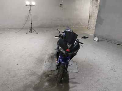 Yamaha YZF-R25 2015