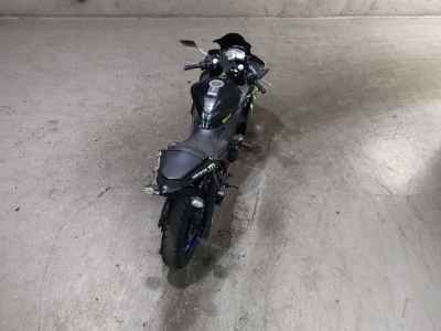 Yamaha YZF-R25 2015