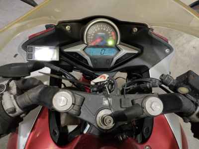 Honda CBR250R