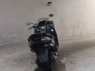 Suzuki Skywave 250M
