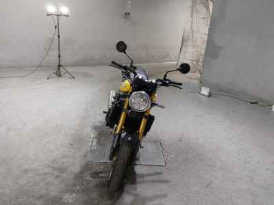 Kawasaki Z900RS SE 2022