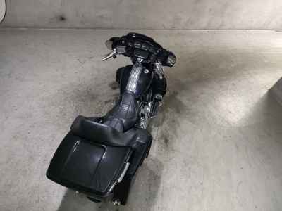 Harley-Davidson Street Glide FLHXSE1800 CVO 2016