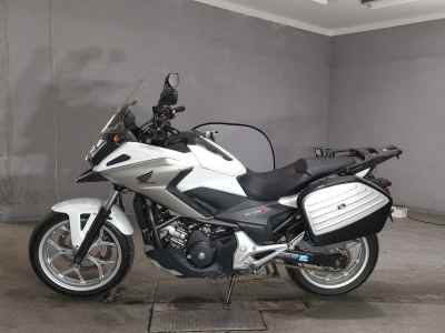 Honda NC750X DCT 2017
