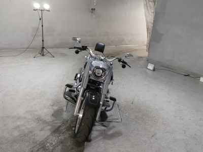 Harley-Davidson FLFBS 2022