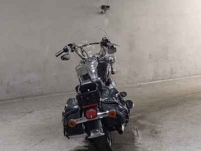 Harley-Davidson FLSTC1580 2013