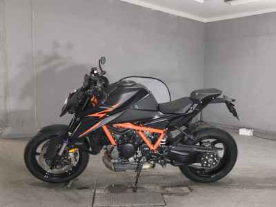 KTM 1290 Super Duke R 2024