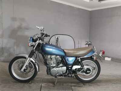 Yamaha SR400 2019