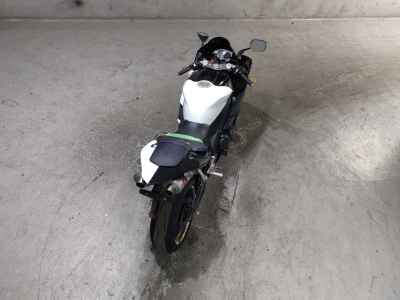 Yamaha YZF-R1 2006