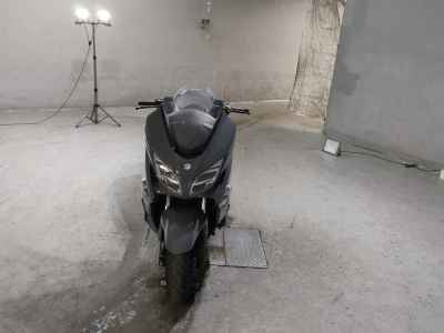 Suzuki Burgman 400 2023