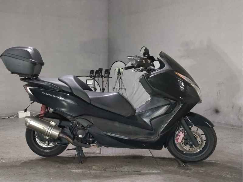 Honda Forza SI 2016