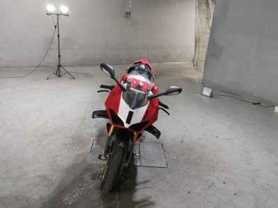 Ducati Panigale V4R 2024