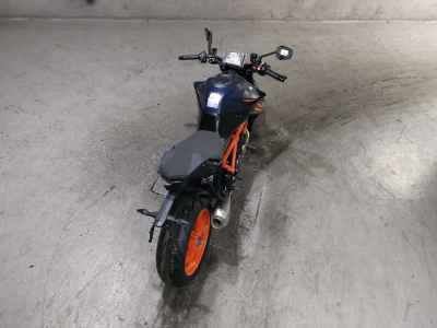 KTM 1290 Super Duke R 2023