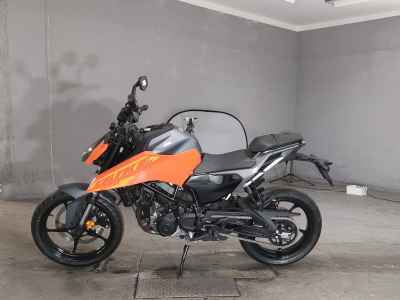 KTM 250 Duke 2024