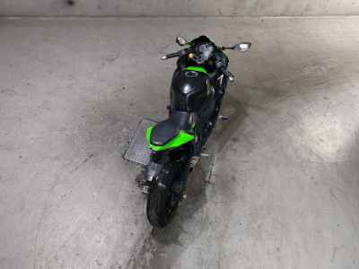 Kawasaki Ninja ZX-25R 2021