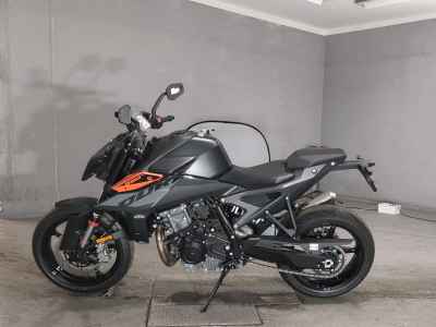 KTM 990 Duke 2024