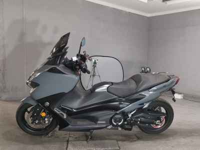 Yamaha TMAX 560 2021