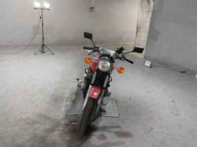 Suzuki GS750 2023