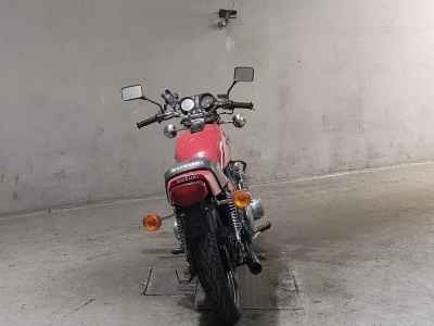 Suzuki GS750 2023