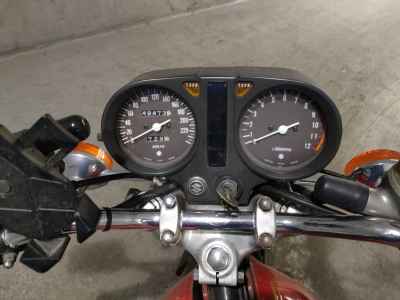 Suzuki GS750 2023