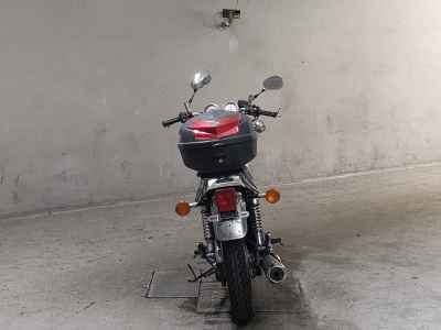 Yamaha SR400 2012